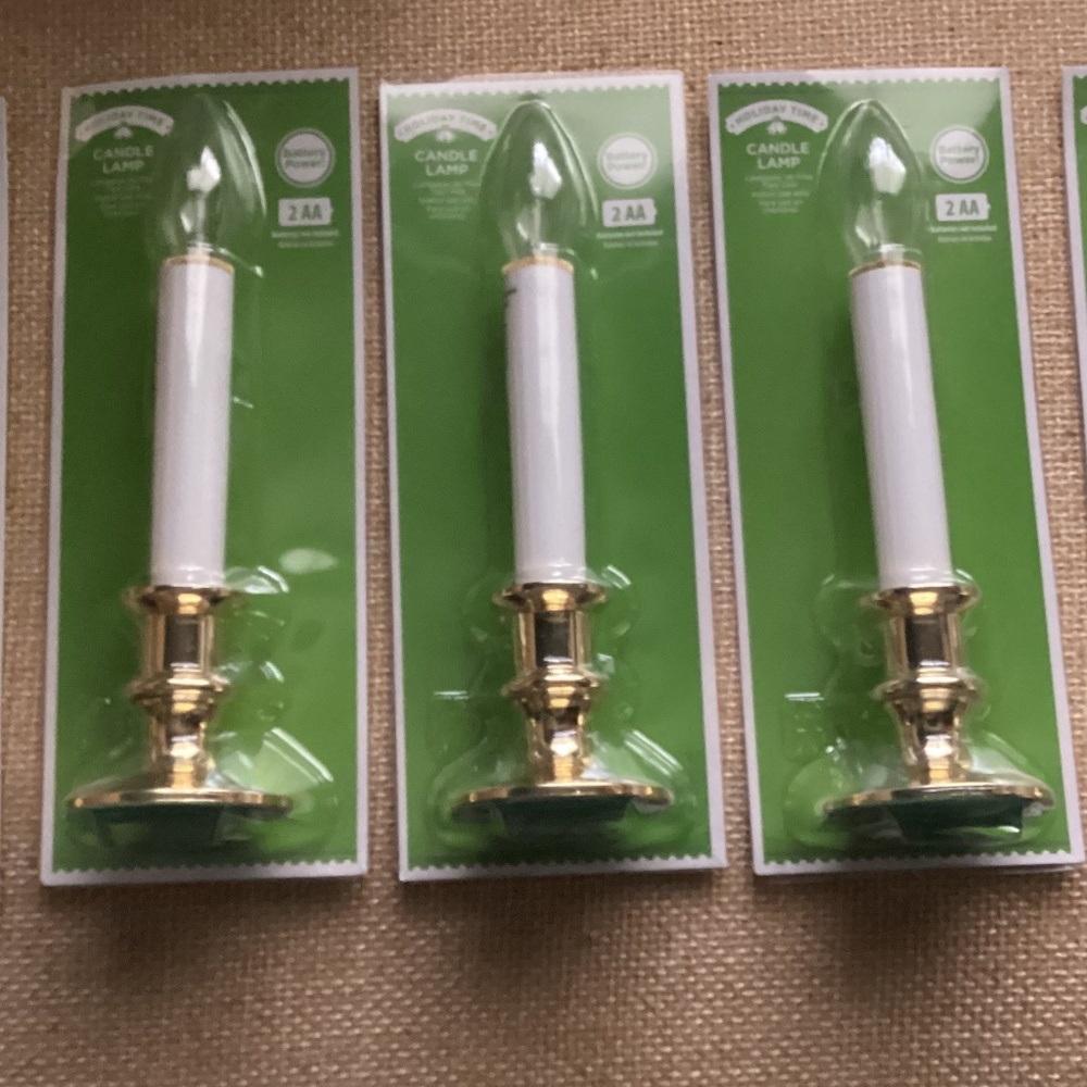 Holiday Time Candle Lamp NEW